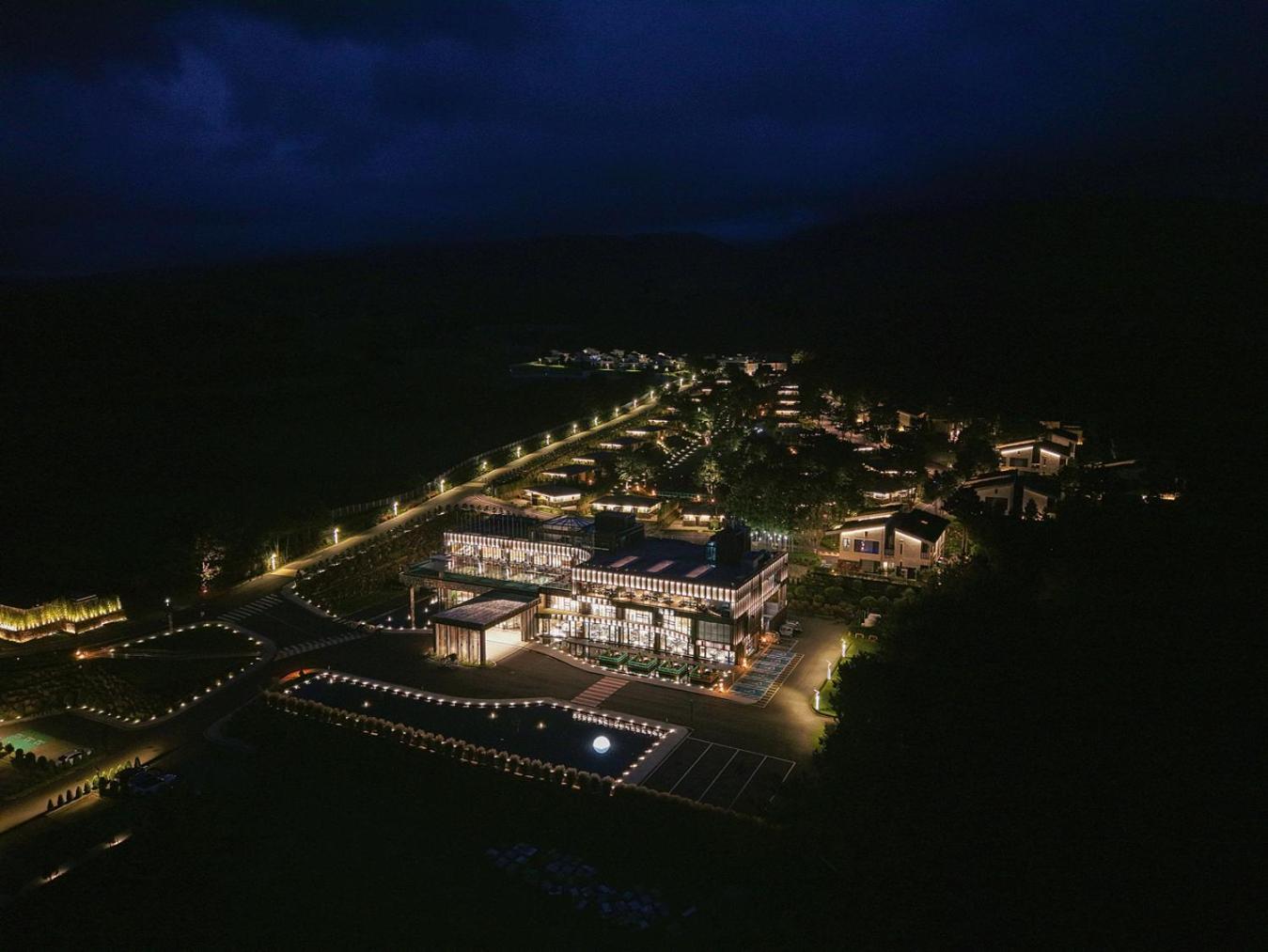 Amber Pure Hill Hotels & Resorts Jeju Exterior photo